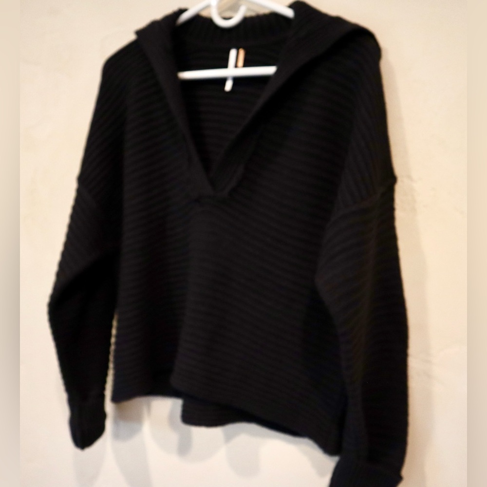 Free people V neck pullover sweater